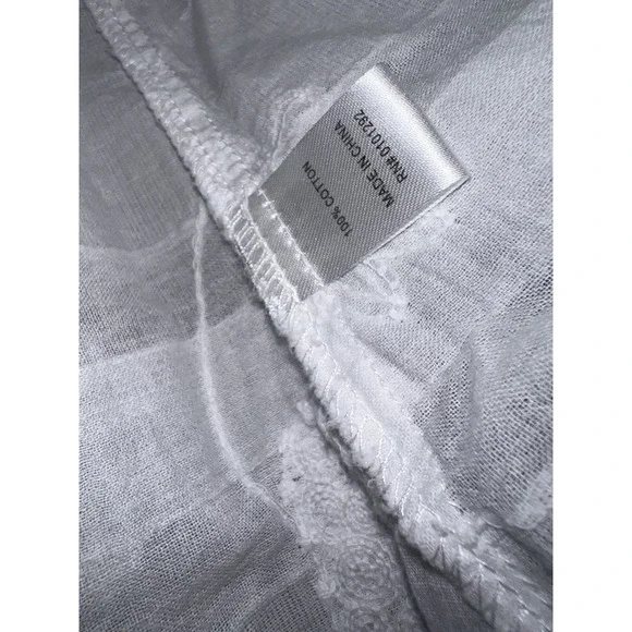 ANTHONYS RESORT WEAR Asymmetrical White‎ Tunic Cold shoulder Top - Picture 2 of 6